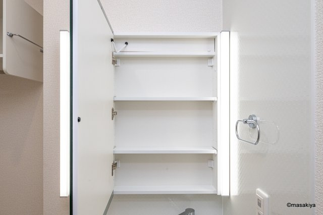 トリシア東和田　E（東）棟の洗面所|写真は同じ建築会社の近い間取りの物です。参考にご覧下さい。