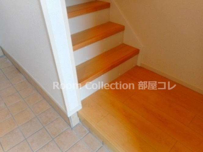 アザレアＢの玄関