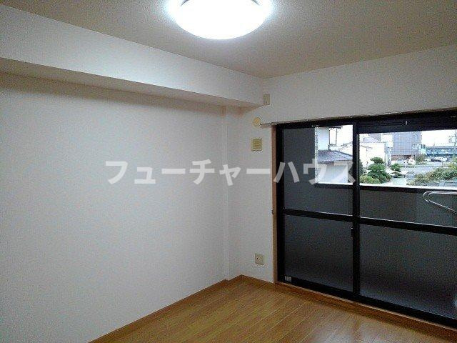 フレイグランス・笠原の内装