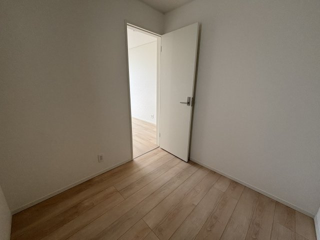 南風原津嘉山第6の洋室