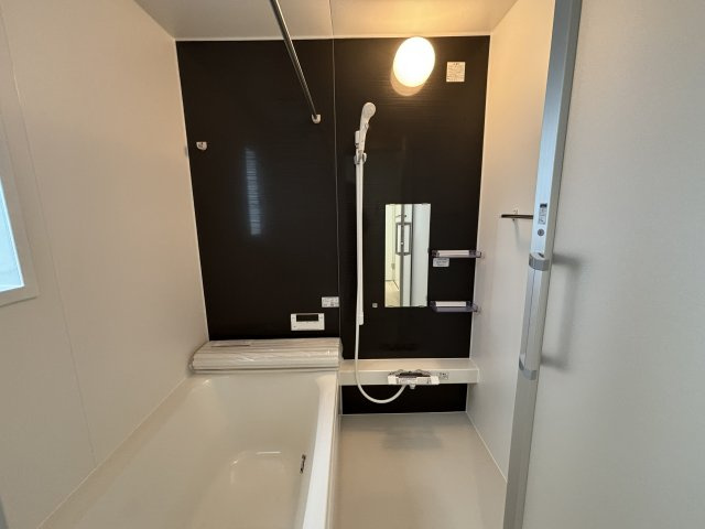 南風原津嘉山第6の浴室