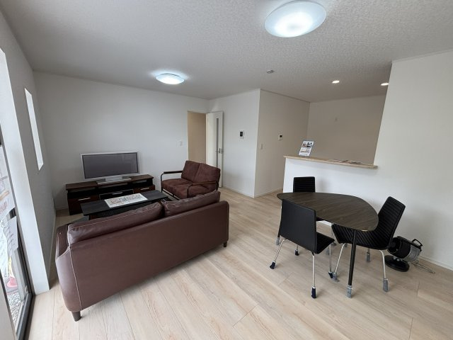 南風原津嘉山第6の居間・リビング