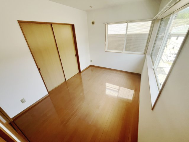 安芸郡海田町大立町のアパートの内装