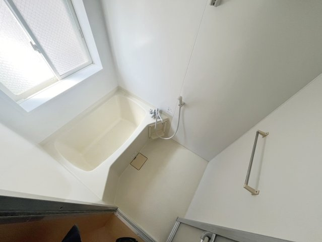 安芸郡海田町大立町のアパートの浴室