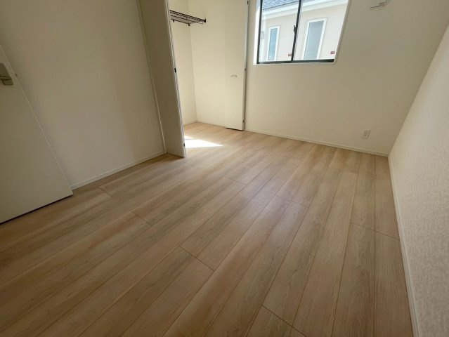 ♥♥南風原町宮平第3-1号棟（全2棟）の洋室|きれいな洋室です