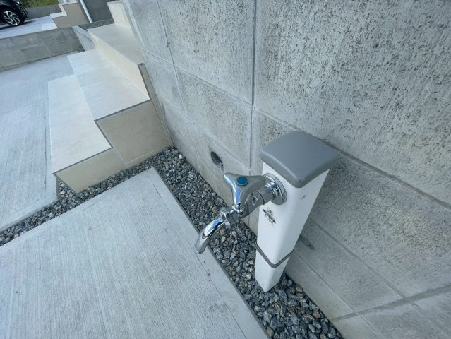 ♥♥南風原町宮平第3-1号棟（全2棟）のバルコニー|外からの目が気にならないバルコニーで洗濯物が干せます