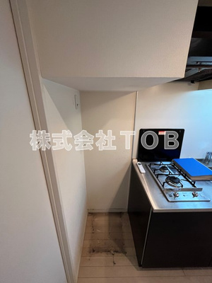 【その他】 | ウィルテラス千歳烏山 | 冷蔵庫置場※クリーニング中の写真※