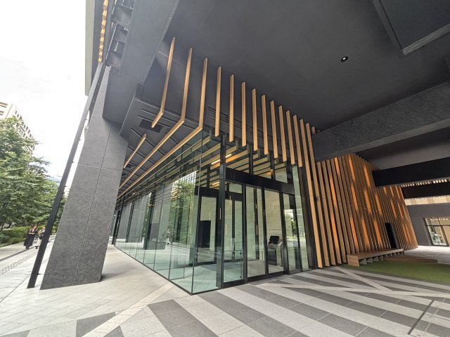 プラウドタワー亀戸クロスゲートタワーのエントランス