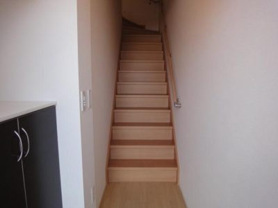 【その他】 | ラ・フレーズ | 階段（イメージ）