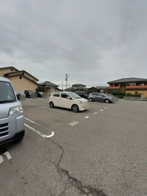 【駐車場】 | サンクス・ガーデン | 駐車場があります