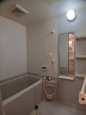 【浴室】 | サンクス・ガーデン | お風呂で日々の疲れを落としましょう