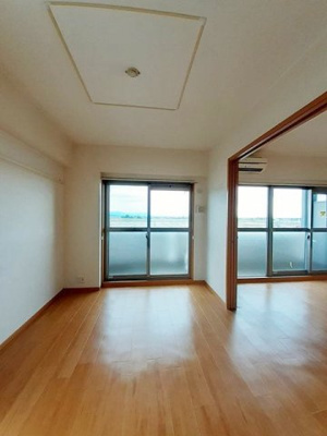 【内装】 | サンクス・ガーデン | おしゃれな内装です