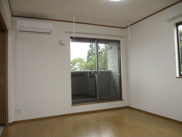 シャルマンの居間・リビング