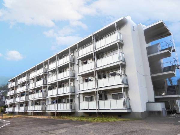 ビレッジハウス中野1号棟の外観|物件の外観です