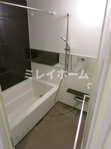 レジデンス雪谷大塚の浴室