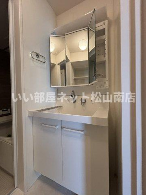 【洗面所】 | レジデンスSUMIHOU Ⅲ