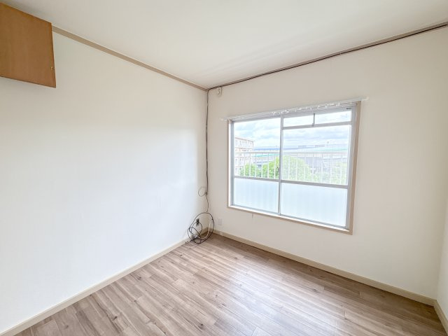 フラワリータウン生駒C棟の和室