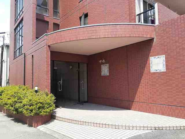 ヴェルジェのエントランス