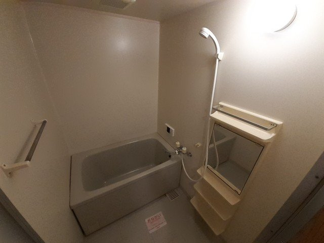 ヴェルジェの浴室|きれいなお風呂です