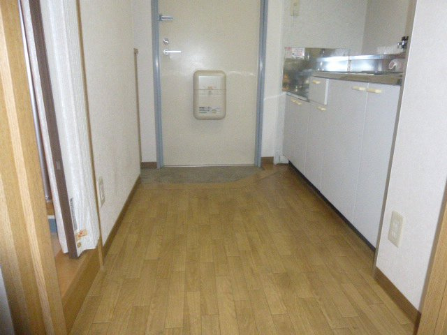 ハビテーション今宿の居間・リビング