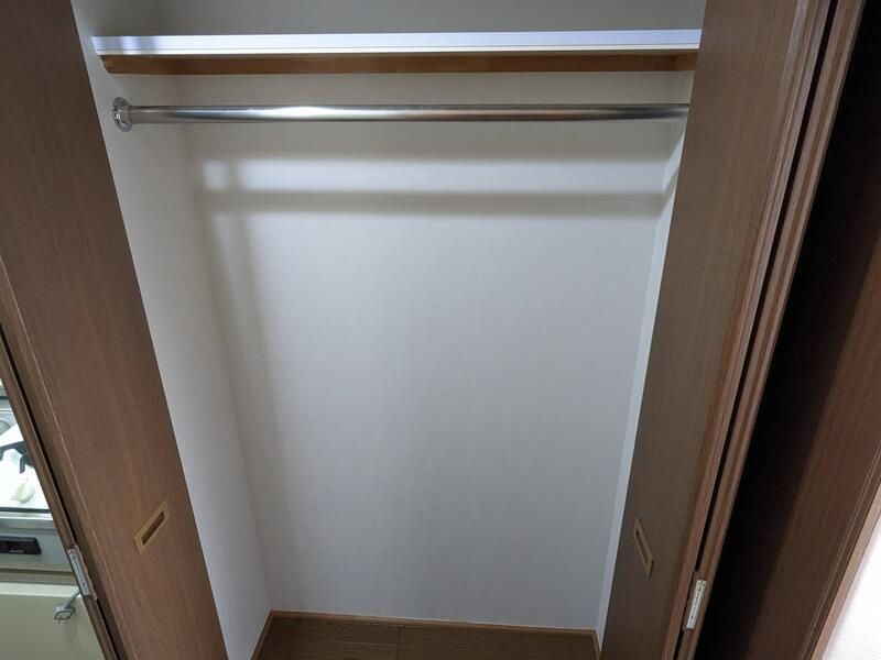 プレサンス難波WESTの収納