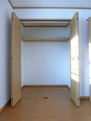 【居間・リビング】 | グランディール | イメージ201号室写真