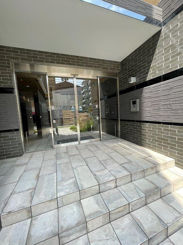 エスカルコート　名古屋市賃貸　仲介手数料無料のエントランス