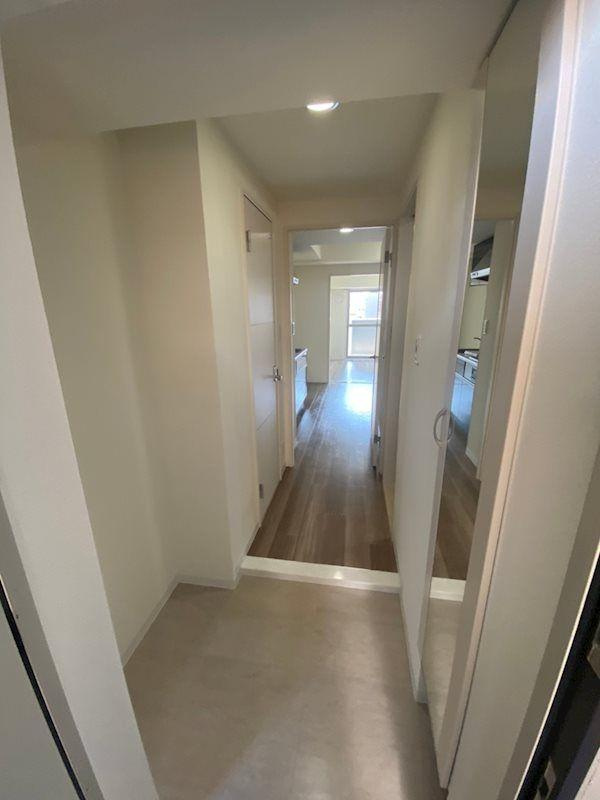 エスカルコート　名古屋市賃貸　仲介手数料無料の玄関