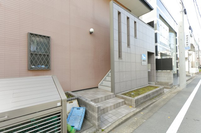 アネシスⅠのエントランス