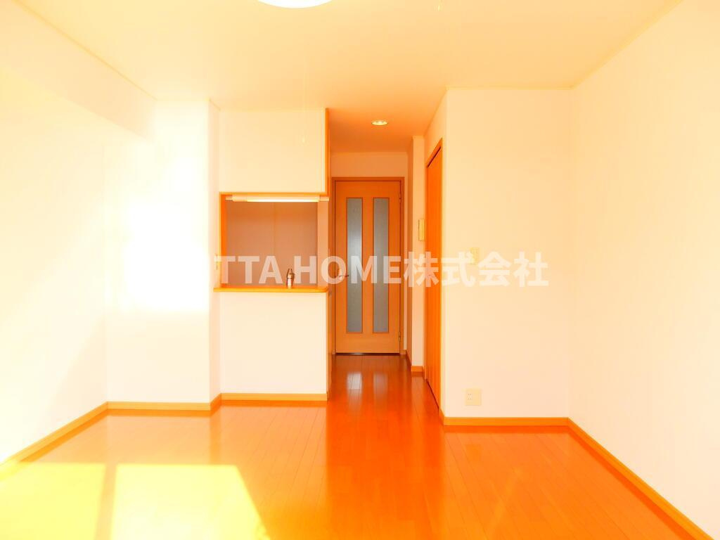 アンジェリートの居間・リビング|人気のカウンターキッチン☆