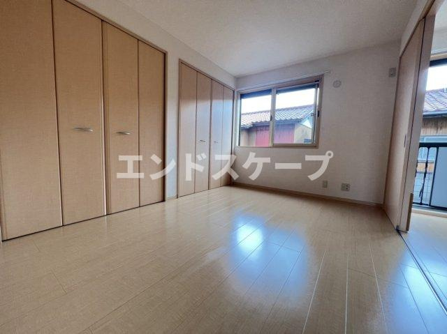 レフィナードの居間・リビング|高崎、前橋のお部屋探しはエンドスケープまで！お客様の理想お聞かせ下さい♪