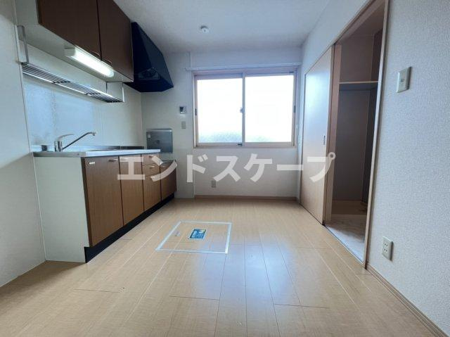 レフィナードの居間・リビング|高崎、前橋のお部屋探しはエンドスケープまで！お客様の理想お聞かせ下さい♪