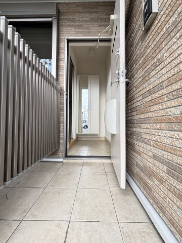 ロイヤルシャトー・Ｋの玄関