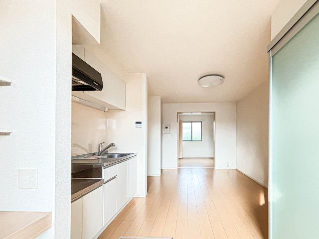 ロイヤルシャトー・Ｋの居間・リビング