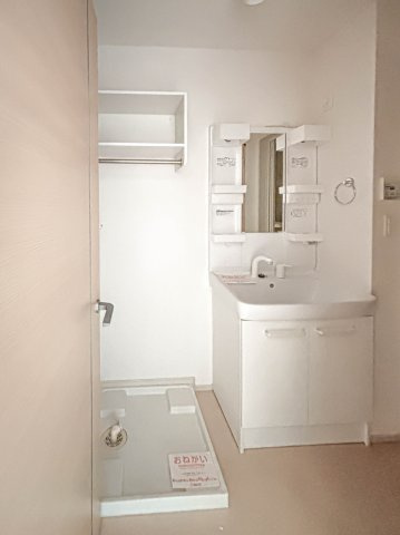 ロイヤルシャトー・Ｋの洗面所