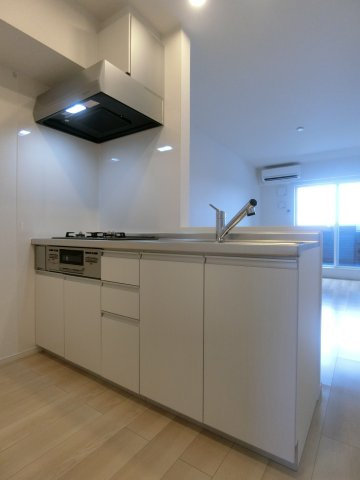 セレストブルーのキッチン