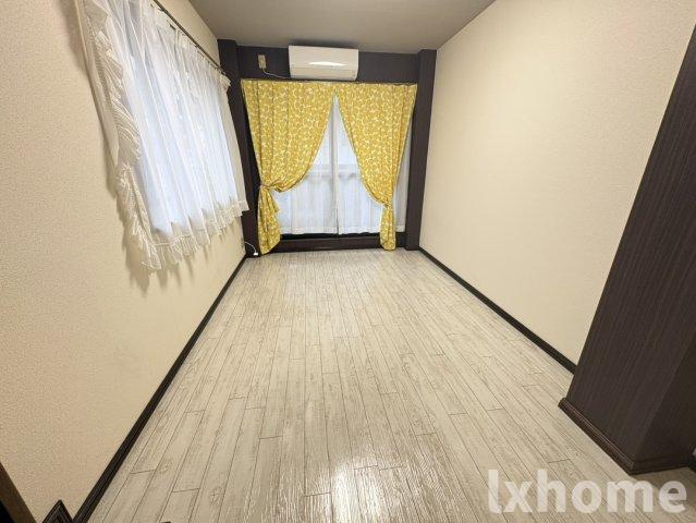 ガルボ茨木の居間・リビング|使いやすい居間です