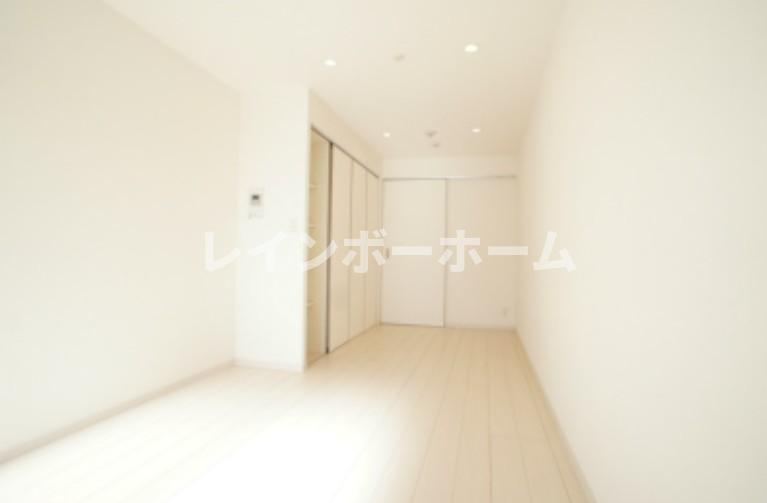 メゾン　ド　コンフォート宮本Ｂの居間・リビング