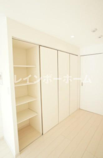 メゾン　ド　コンフォート宮本Ｂの収納