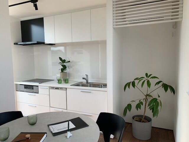 小松市白江町の新築一戸建のキッチン