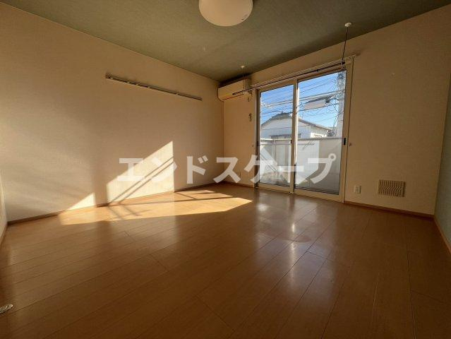 セジュールフジオカの居間・リビング|高崎、前橋のお部屋探しはエンドスケープまで！お客様の理想お聞かせ下さい♪