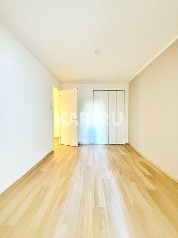 平和ハイツの居間・リビング