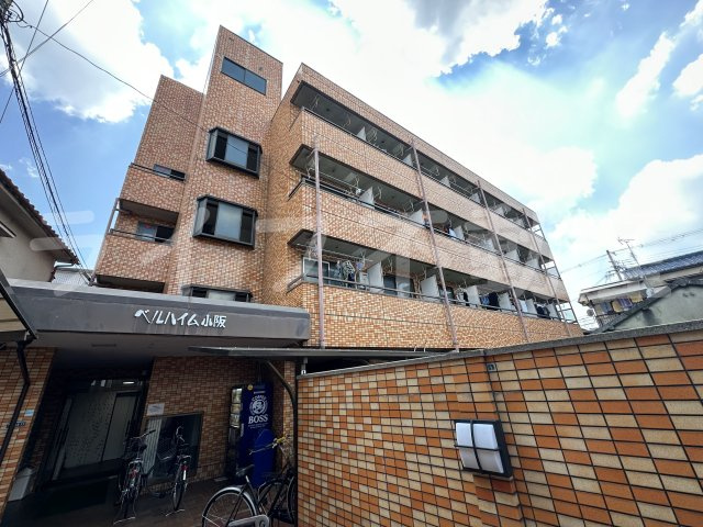 ベルハイム小阪の外観|外観もきれいです