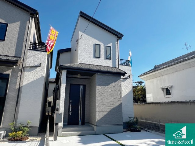 羽曳野市野々上　新築一戸建ての外観|お客様に長く安心して住んでいだだける事にこだわった家づくり！住んでからのアフターサービスにもしっかりと取り組んでいます！