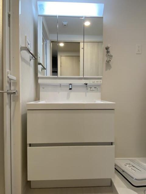 Eau Clairの独立洗面台