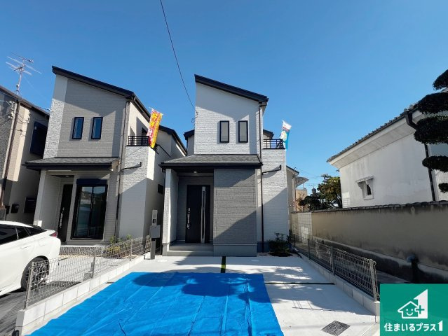 羽曳野市野々上　新築一戸建ての外観|安心の10年保証！外観を美しく保ち、雨水で汚れを落とします！気になることがありましたら、お気軽にお問い合わせください！