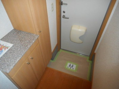 【玄関】 | 欅館（けやきかん）