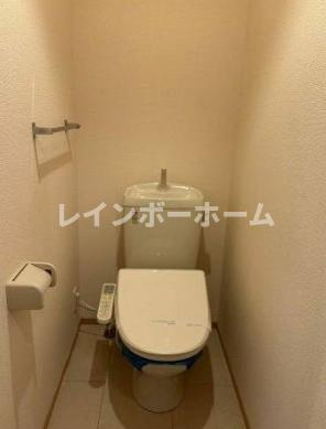 GENOVIA原木中山のトイレ|シンプルで使いやすいトイレです