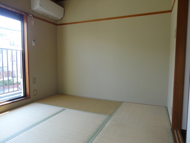 宮脇マンション２の和室