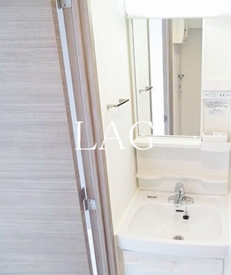 【洗面所】 | レーヴ・ド・クレエ綾瀬 | 独立洗面台です。